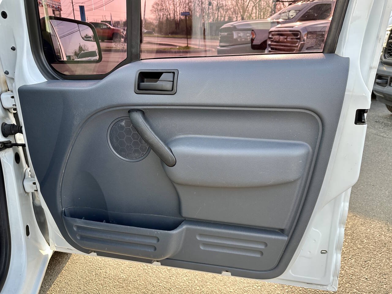 Used 2013 Ford Transit Connect XLT FWD image 19