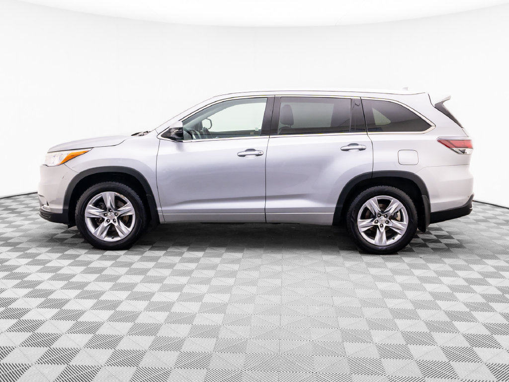 Used 2014 Toyota Highlander Limited AWD/4WD image 2