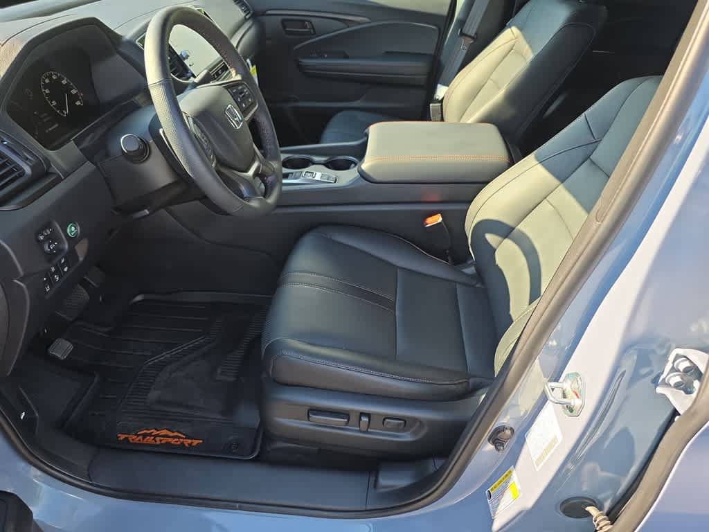 Certified 2026 Honda Ridgeline TrailSport image 17