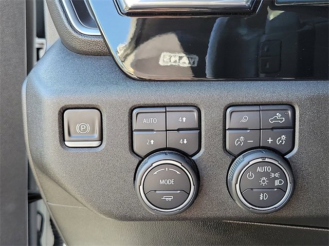 Used 2022 Chevrolet Silverado 1500 LTZ image 14