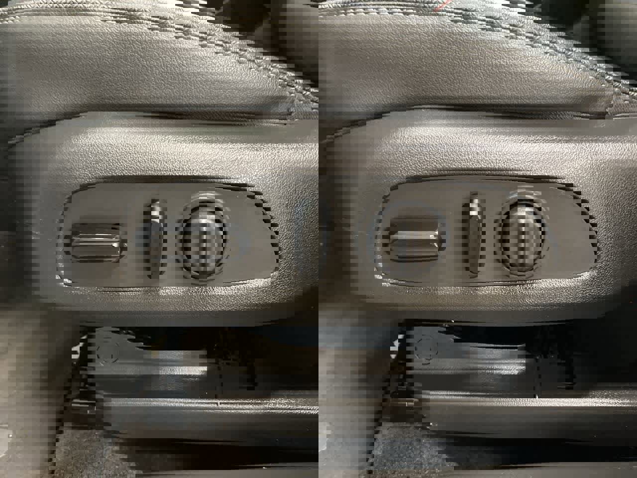 Used 2021 Buick Encore GX Preferred w/ Cold Weather Comfort Package image 14