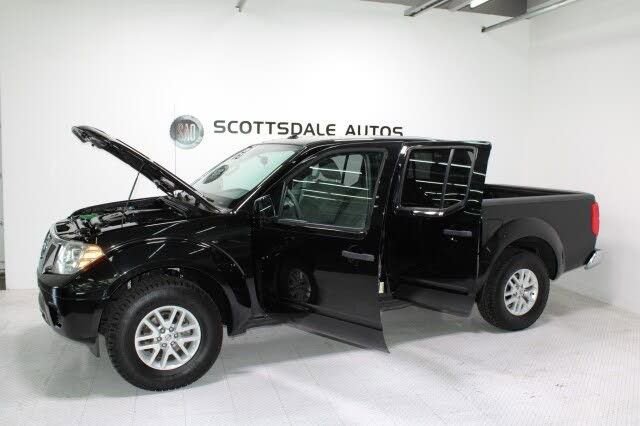 Used 2016 Nissan Frontier SV image 17