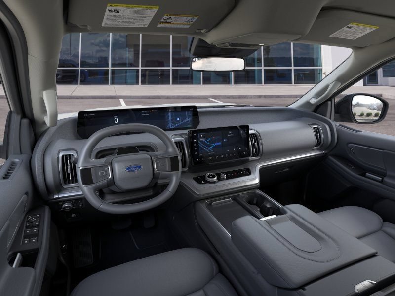 New 2026 Ford Expedition Active AWD/4WD image 9