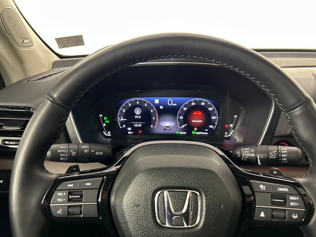 Used 2025 Honda Pilot Elite image 12