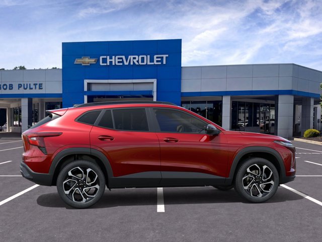 New 2026 Chevrolet Trax RS w/ Sunroof Package FWD image 5