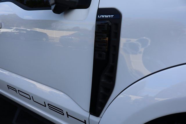 Used 2024 Ford F250 Lariat w/ Lariat Ultimate Package image 23