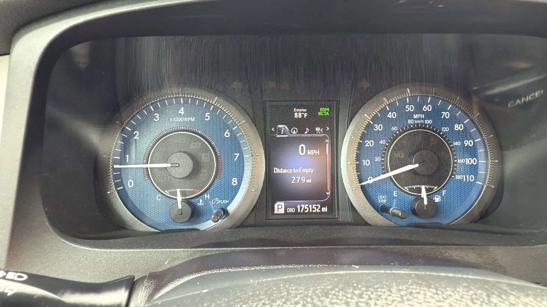 Used 2019 Toyota Sienna XLE image 19