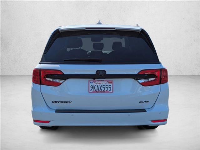 Used 2023 Honda Odyssey Elite image 7