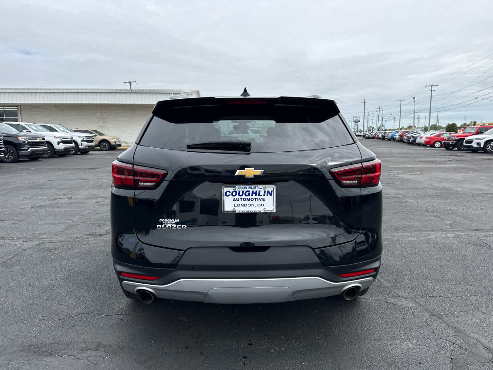 Certified 2025 Chevrolet Blazer LT w/ Convenience Package FWD image 4