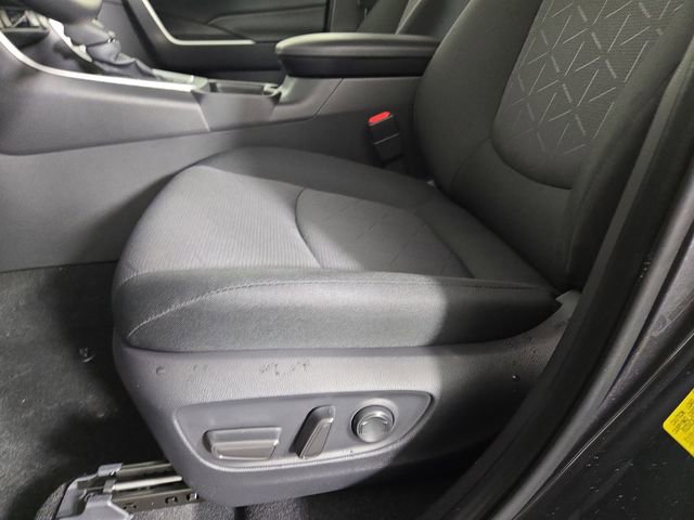 New 2025 Toyota RAV4 XLE image 33