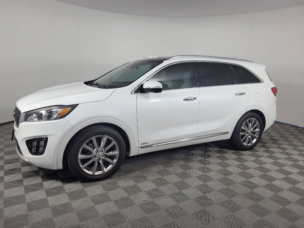 Used 2016 Kia Sorento SX w/ SXL Technology Package AWD/4WD image 2