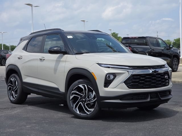 New 2026 Chevrolet TrailBlazer RS w/ Convenience Package AWD/4WD image 2