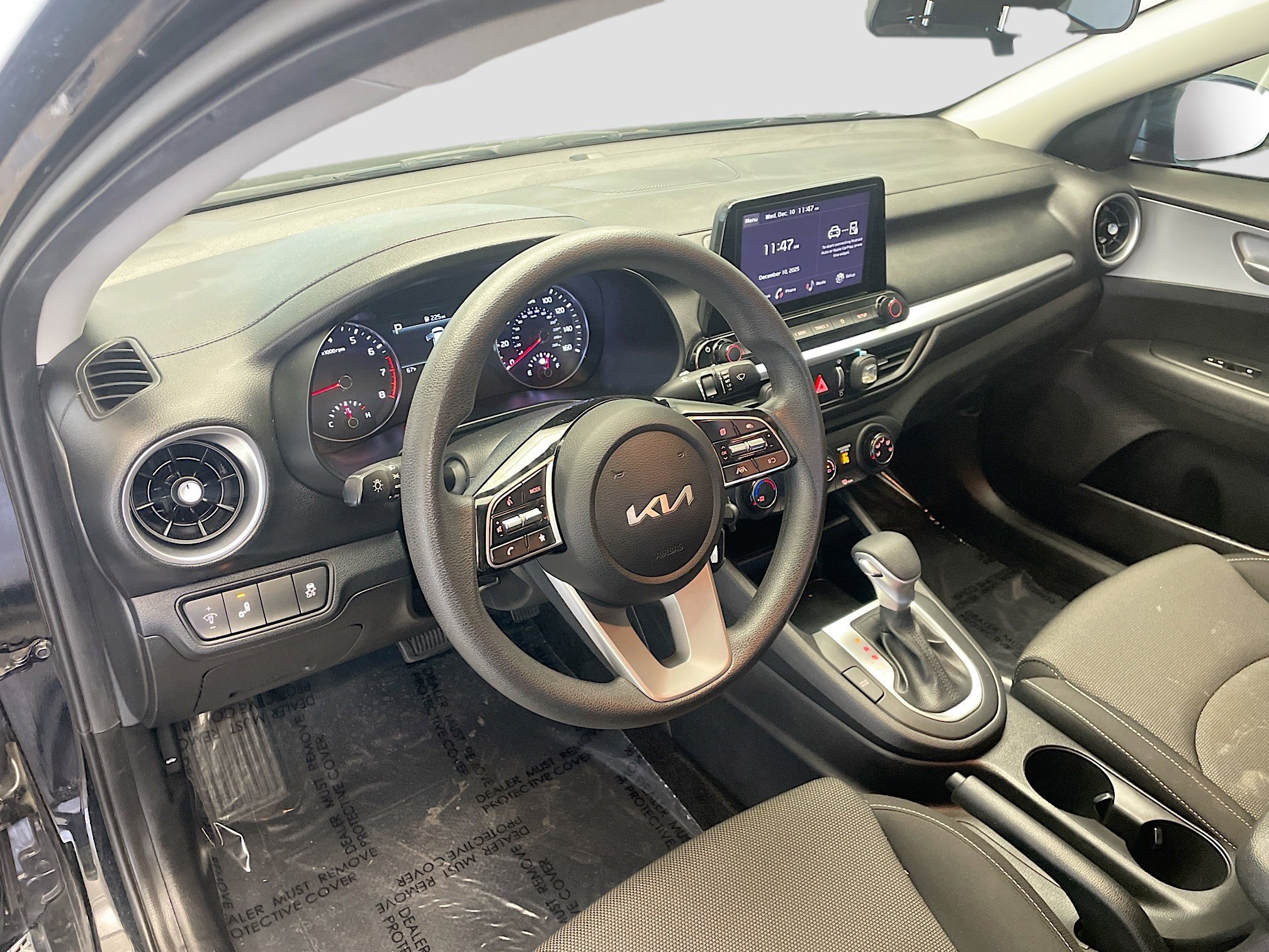 Used 2023 Kia Forte LXS w/ LXS Technology Package image 17