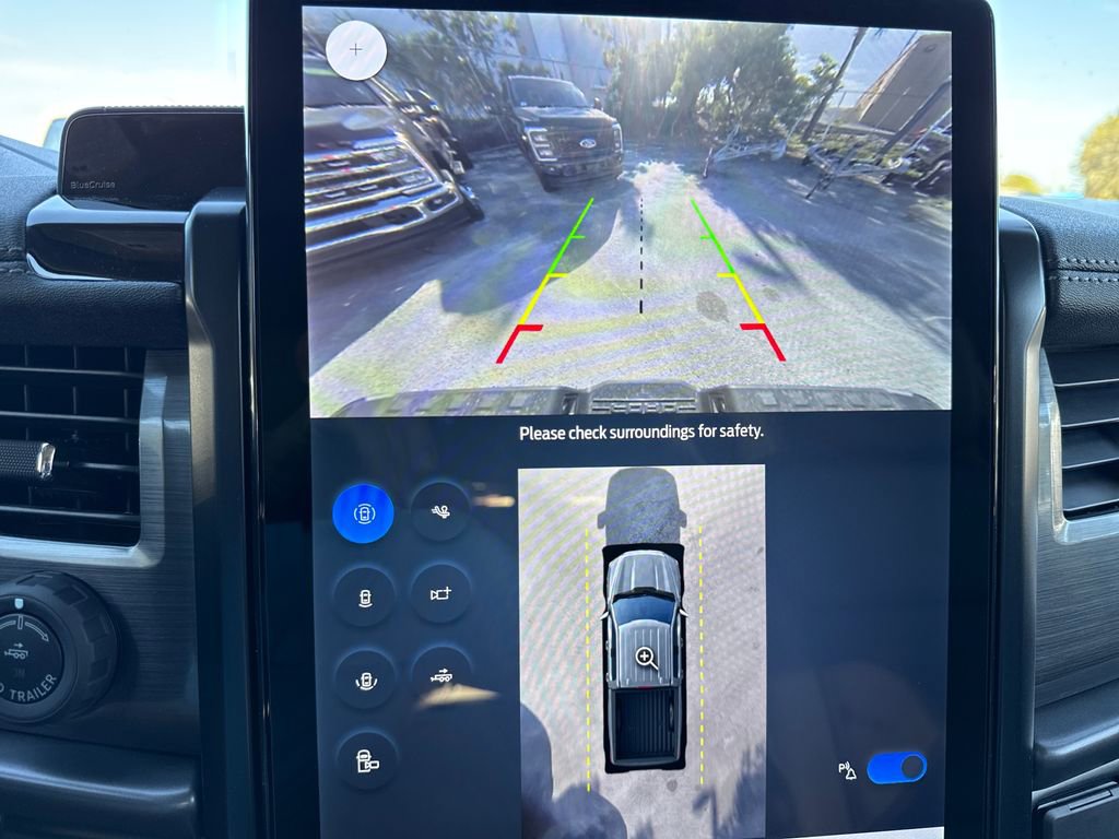 New 2025 Ford F150 Lightning Flash image 7