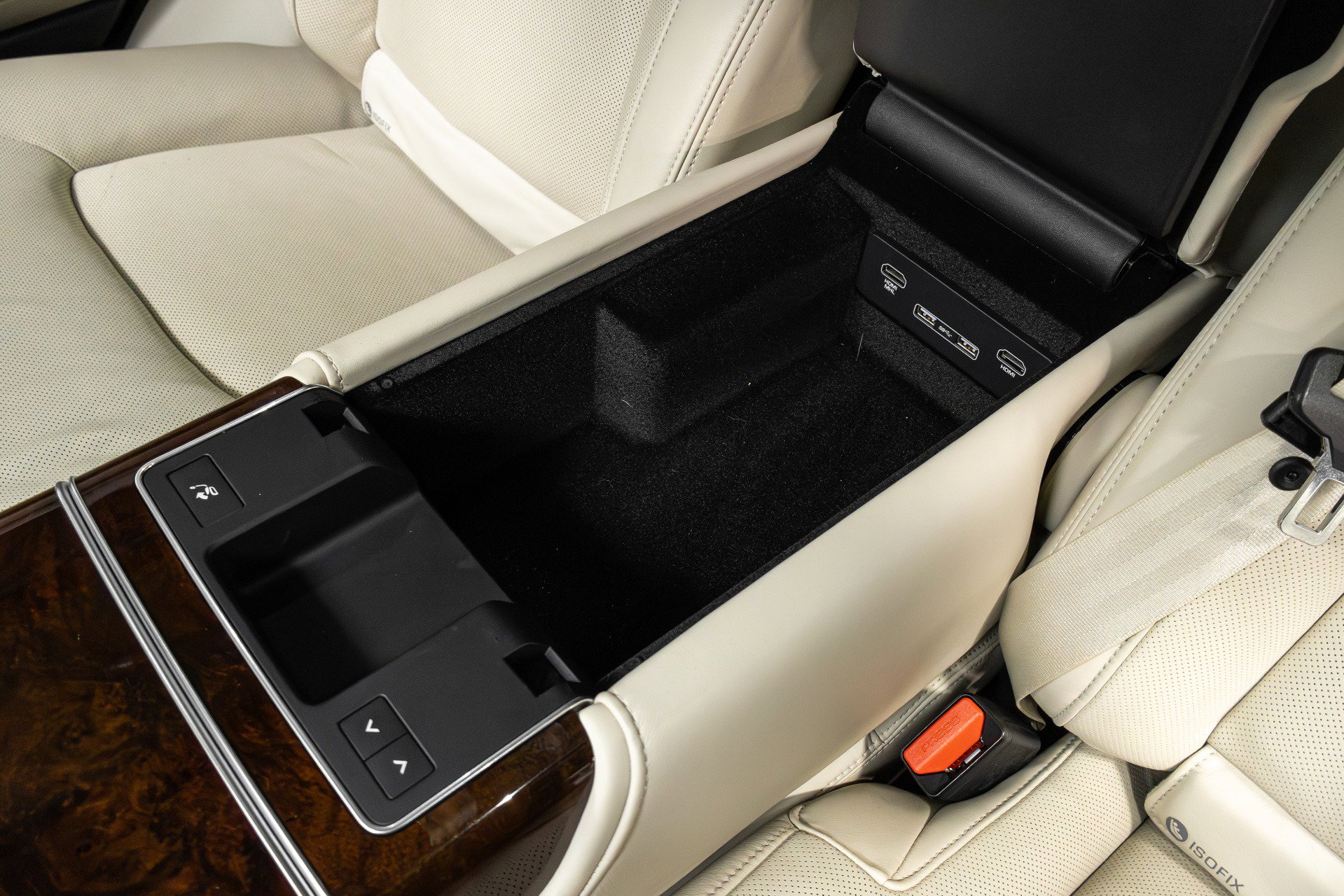 Used 2019 Land Rover Range Rover Long Wheelbase Autobiography image 34