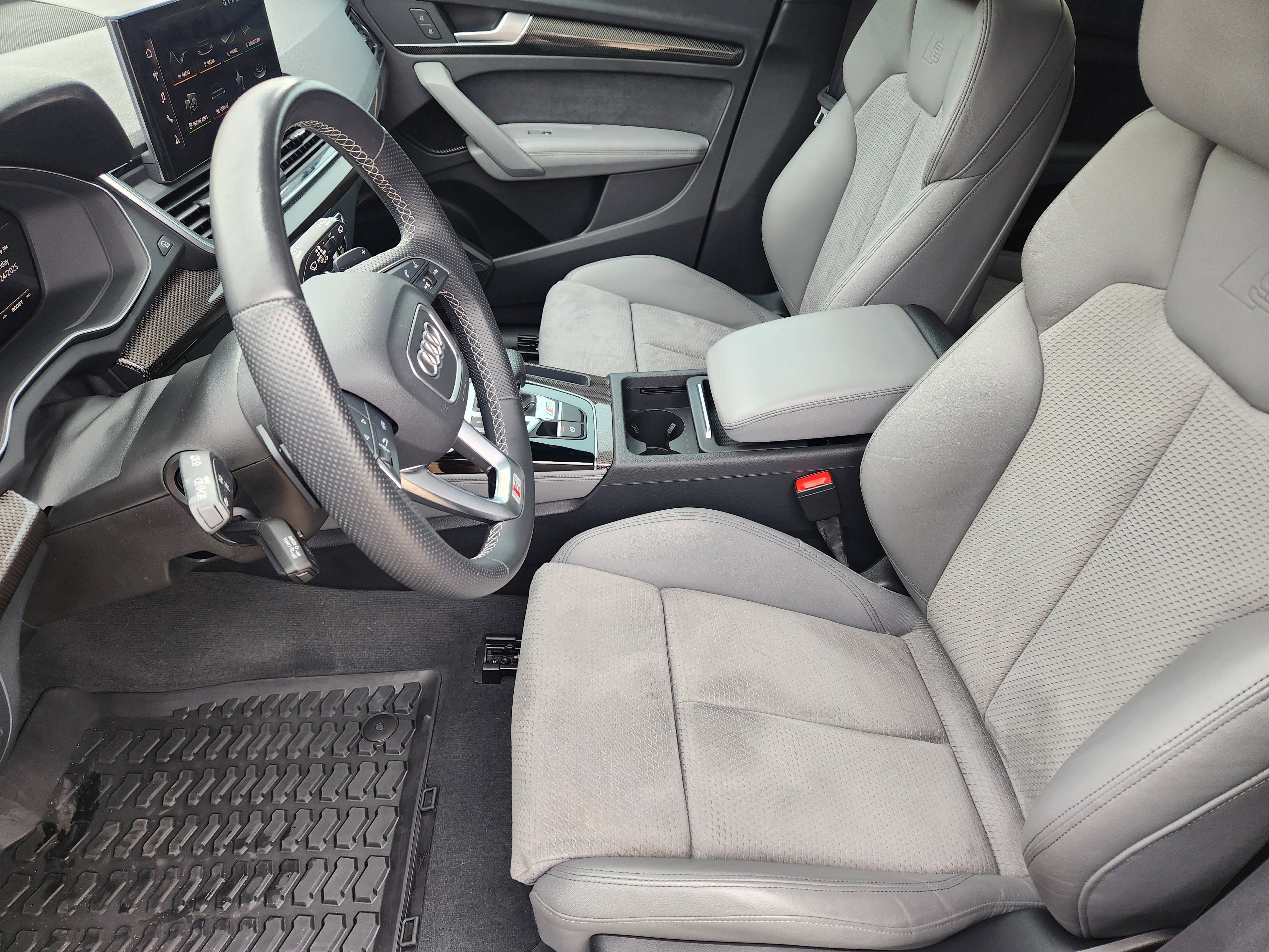 Used 2022 Audi SQ5 Premium Plus w/ Premium Plus Package image 13