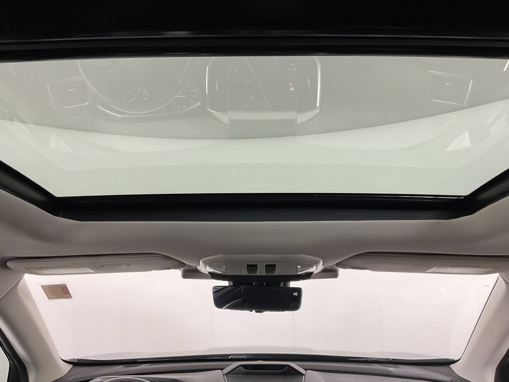 Used 2023 Subaru Ascent Touring AWD/4WD image 16