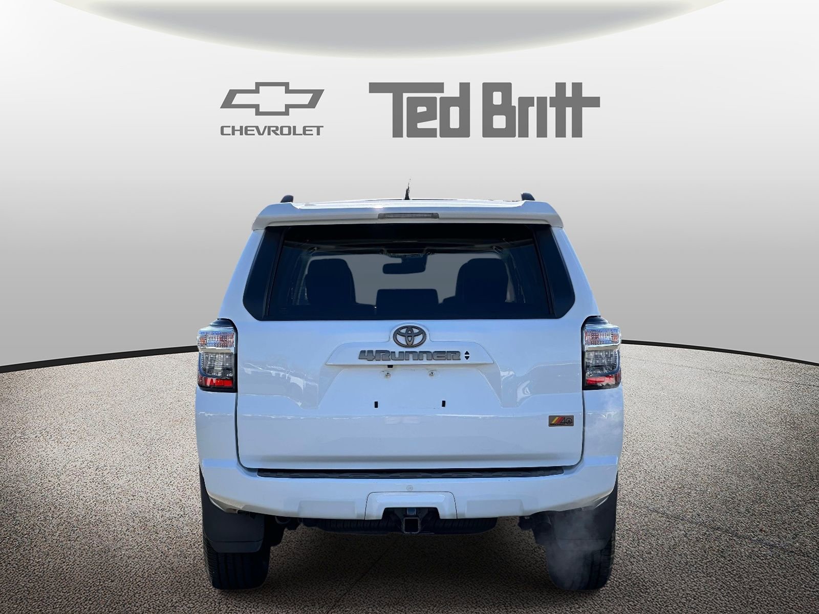 Used 2023 Toyota 4Runner 40th Anniversary SE image 5