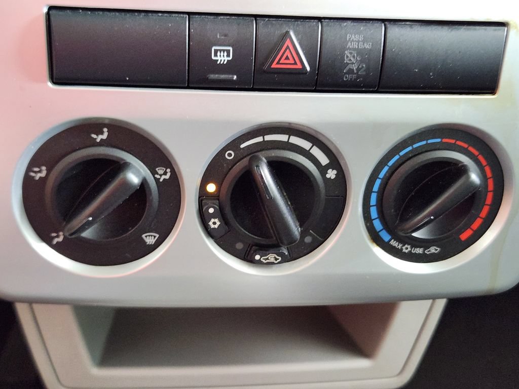 Used 2008 Chrysler PT Cruiser FWD image 20