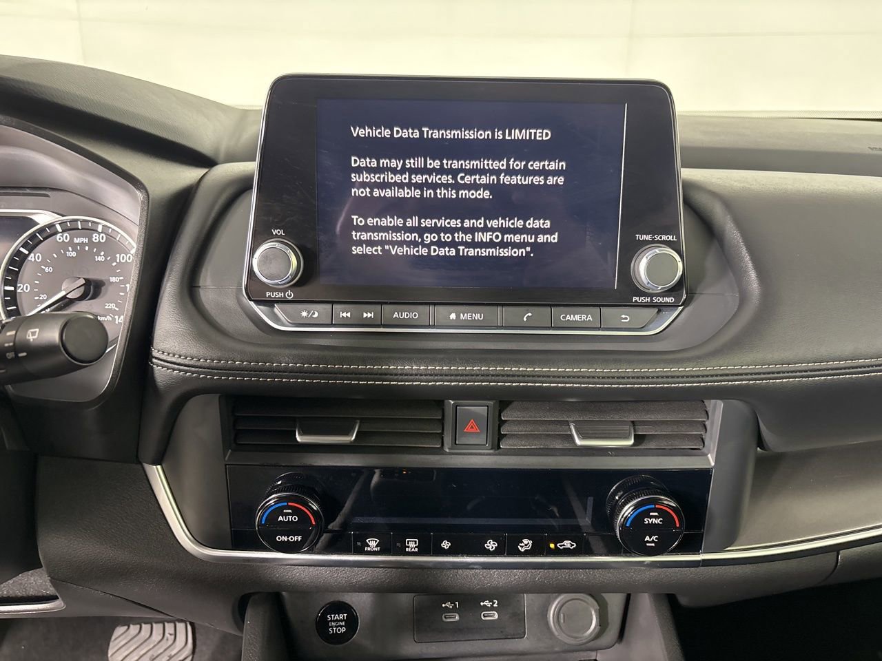 Used 2025 Nissan Rogue SV image 14