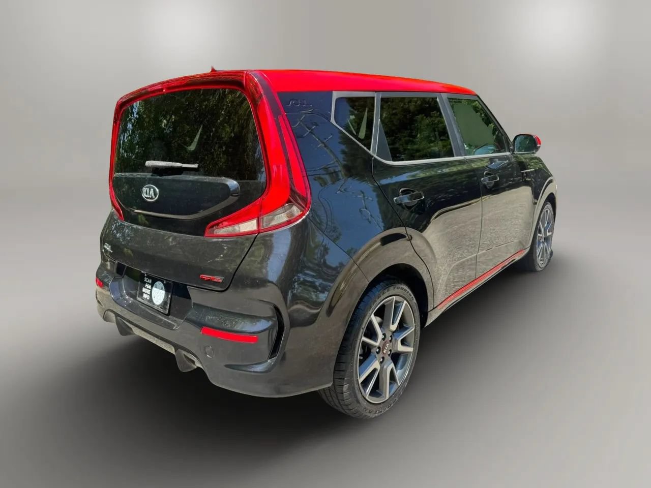 Used 2020 Kia Soul GT-Line FWD image 3