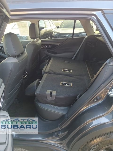 Certified 2025 Subaru Outback Onyx Edition AWD/4WD image 42
