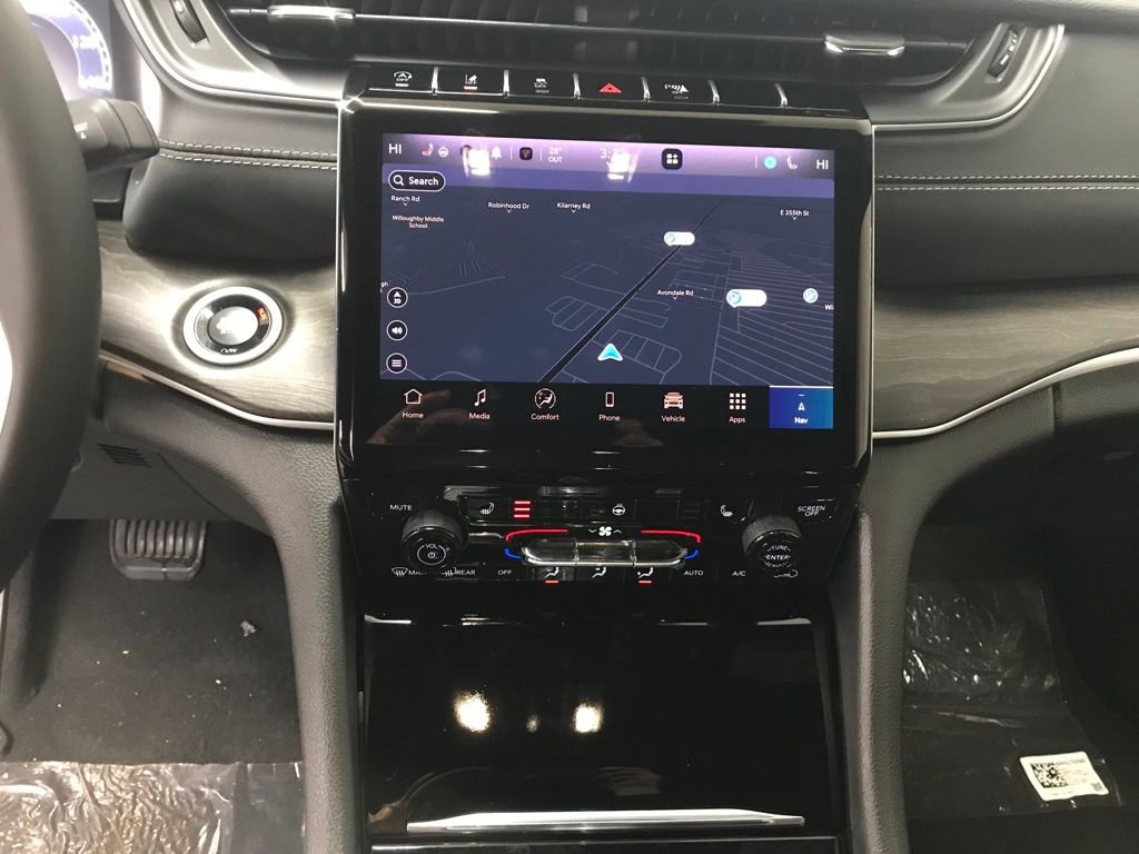 New 2025 Jeep Grand Cherokee Limited image 20