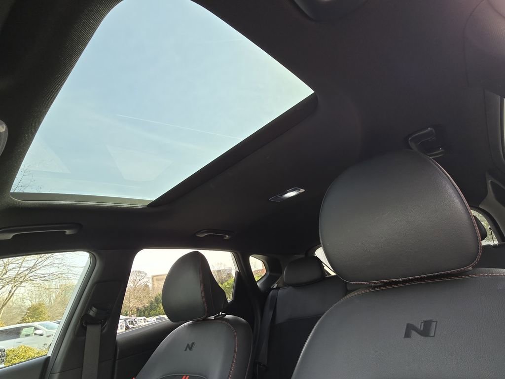Used 2024 Hyundai Kona N Line image 11