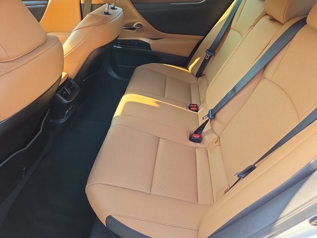 Used 2023 Lexus ES 300h w/ Premium Package FWD image 12