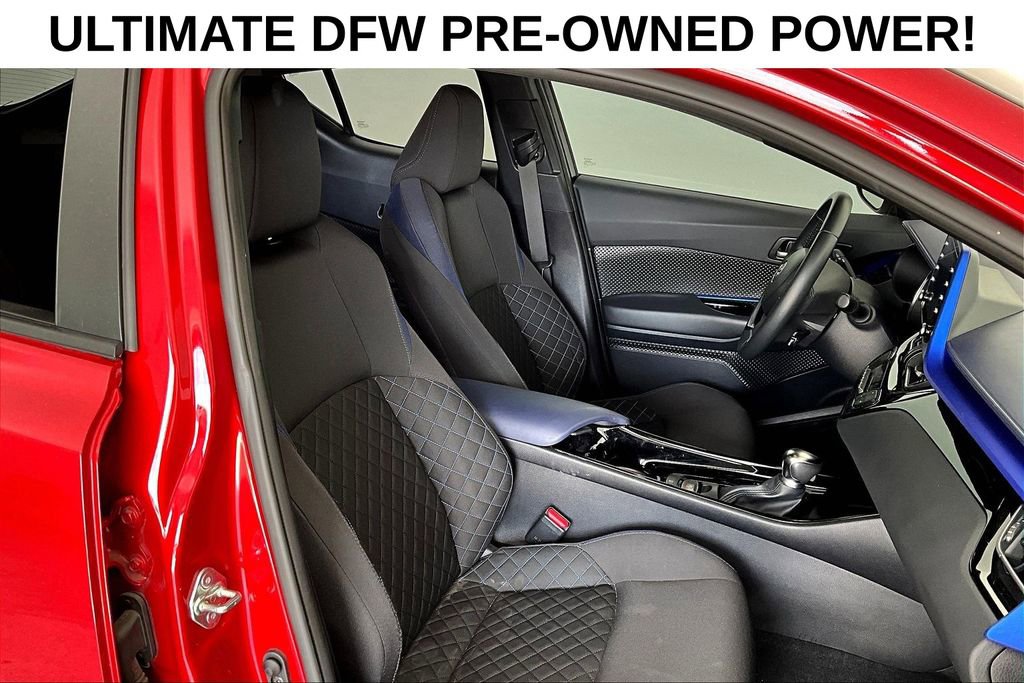 Used 2022 Toyota C-HR XLE FWD image 10