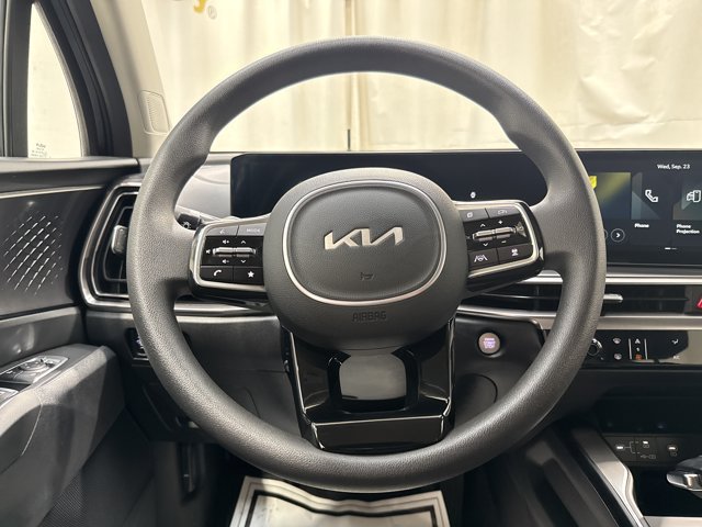 Certified 2024 Kia Sorento LX FWD image 16