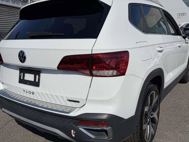 Used 2023 Volkswagen Taos SEL image 6