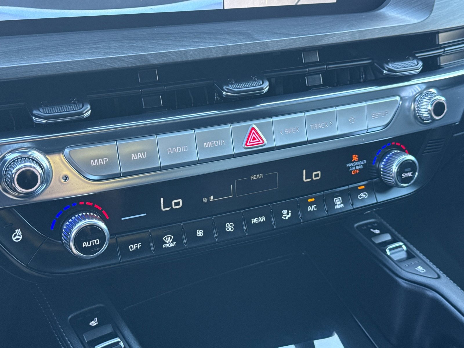 Used 2024 Kia Telluride SX Prestige X-Line image 22