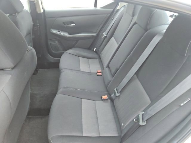 Used 2022 Nissan Sentra SV image 23