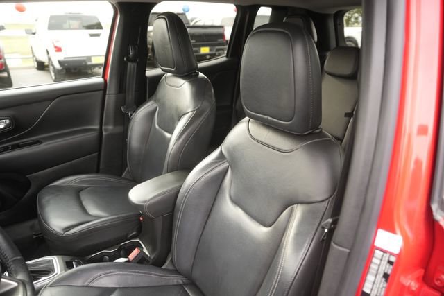 Used 2021 Jeep Renegade Limited image 10