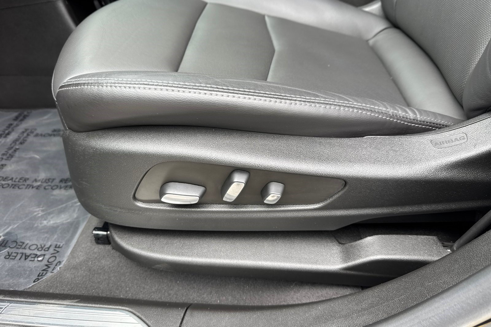 Used 2024 Cadillac XT5 Premium Luxury FWD image 15