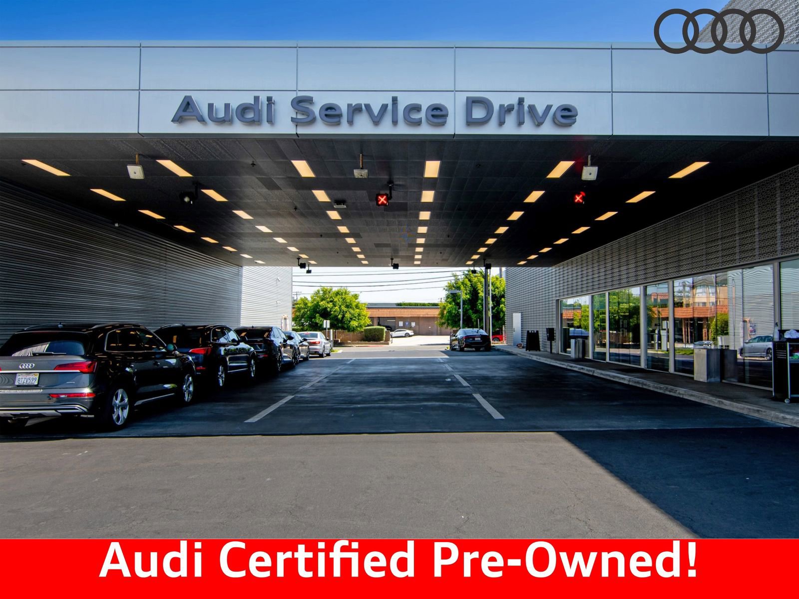 Used 2023 Audi e-tron Premium Plus w/ Premium Plus Package AWD/4WD image 41