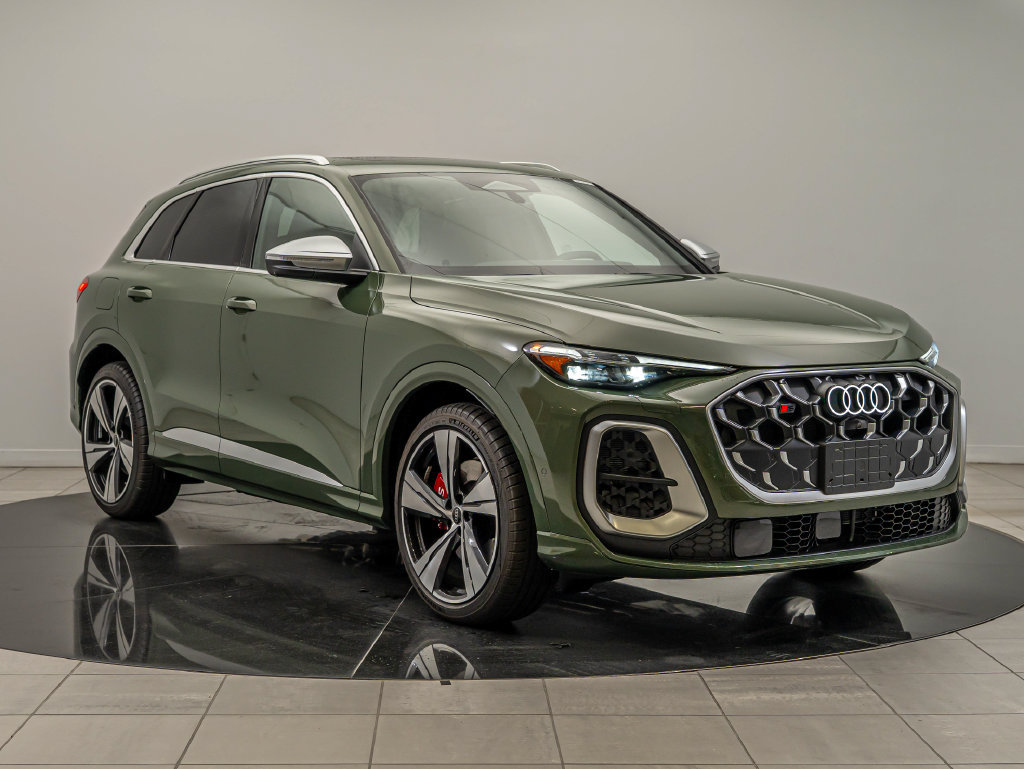 New 2026 Audi SQ5 Prestige AWD/4WD image 3