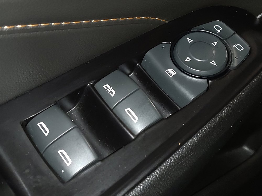 Used 2019 Chevrolet Traverse LT image 27