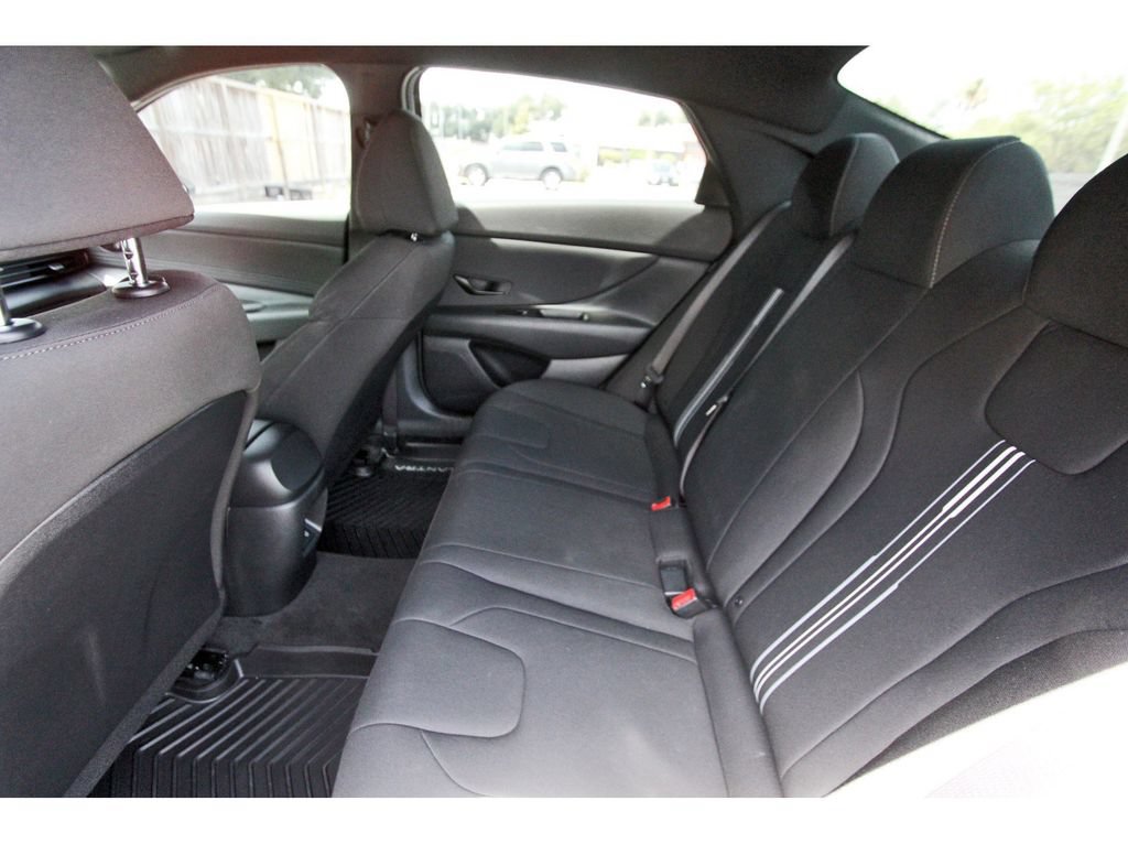 Certified 2026 Hyundai Elantra Sport FWD image 13