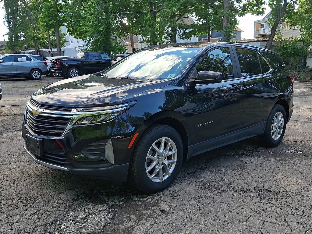 Used 2023 Chevrolet Equinox LT AWD/4WD image 3