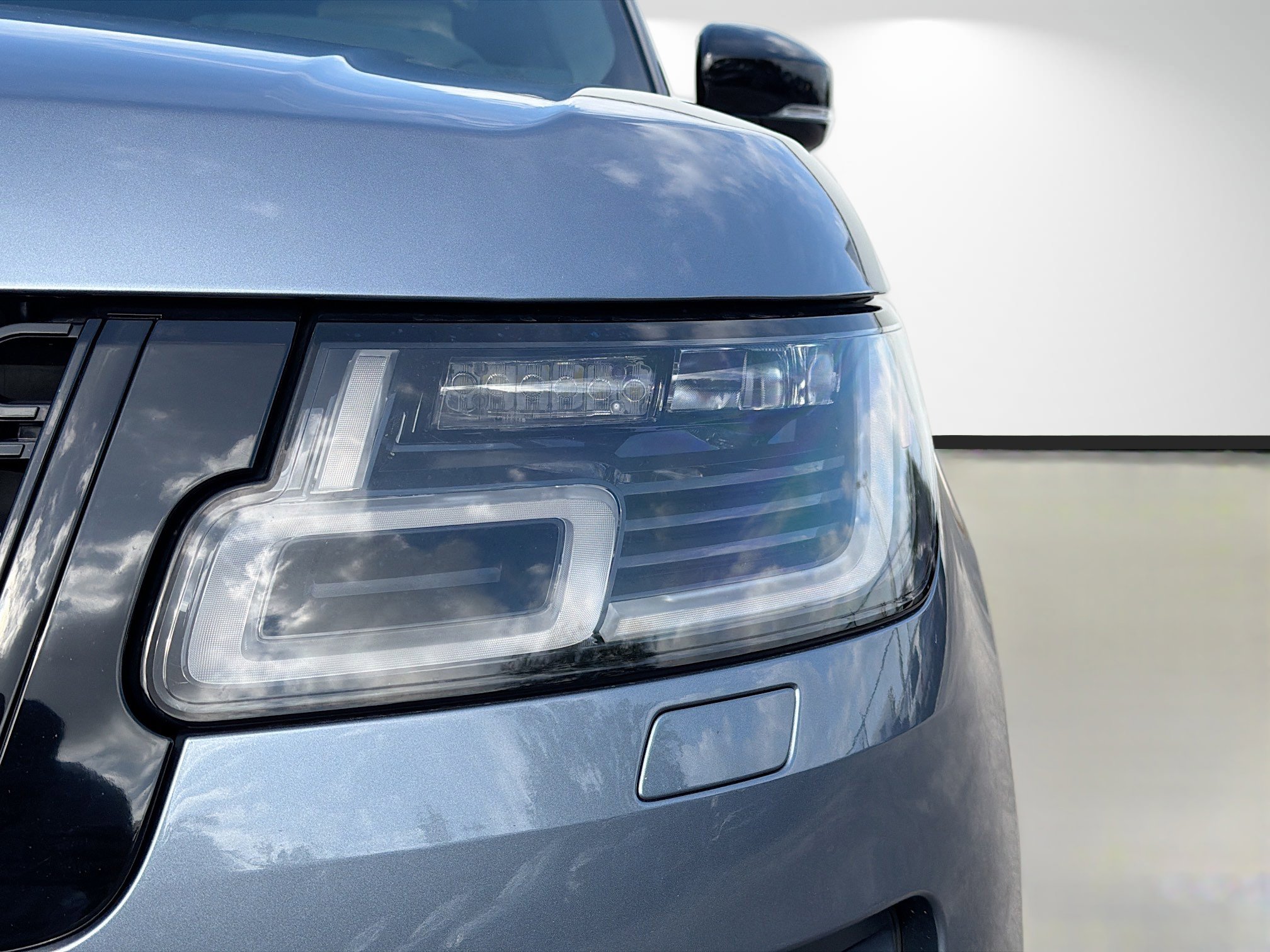 Used 2021 Land Rover Range Rover P525 Westminster Edition AWD/4WD image 9