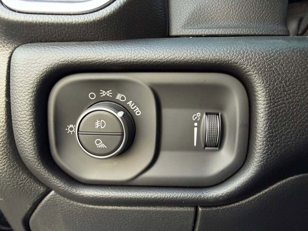 New 2026 RAM 2500 Lone Star image 32