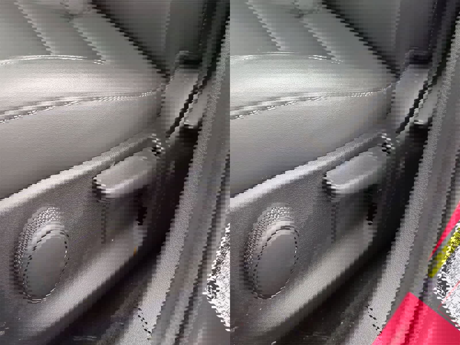 Used 2023 MAZDA CX-30 AWD 2.5 S w/ Select Package image 16