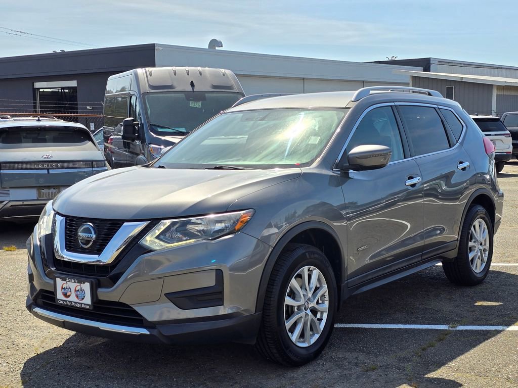 Used 2018 Nissan Rogue SV AWD/4WD image 4