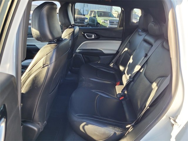 Used 2025 Jeep Compass Limited image 6