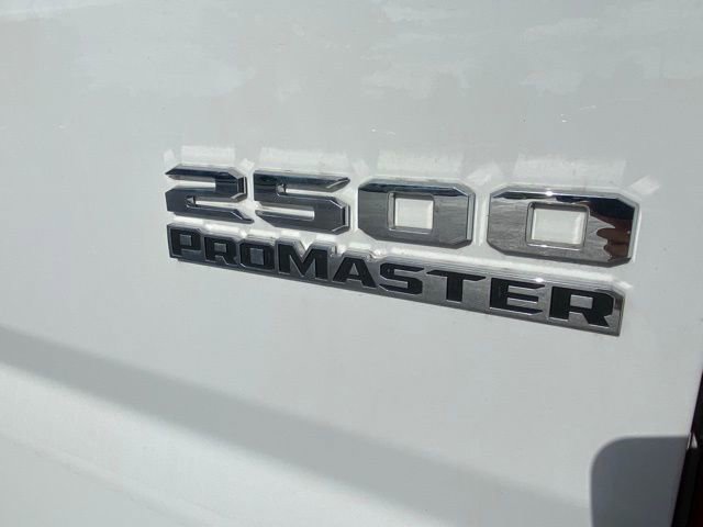 Used 2024 RAM ProMaster 2500 w/ Convenience Group image 25