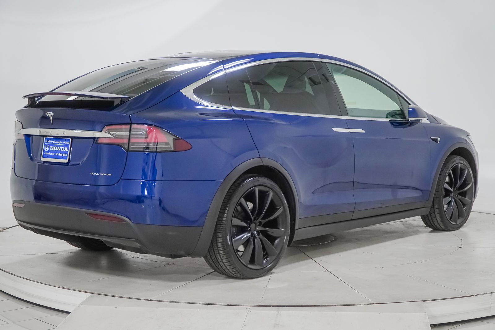 Used 2021 Tesla Model X Long Range image 14