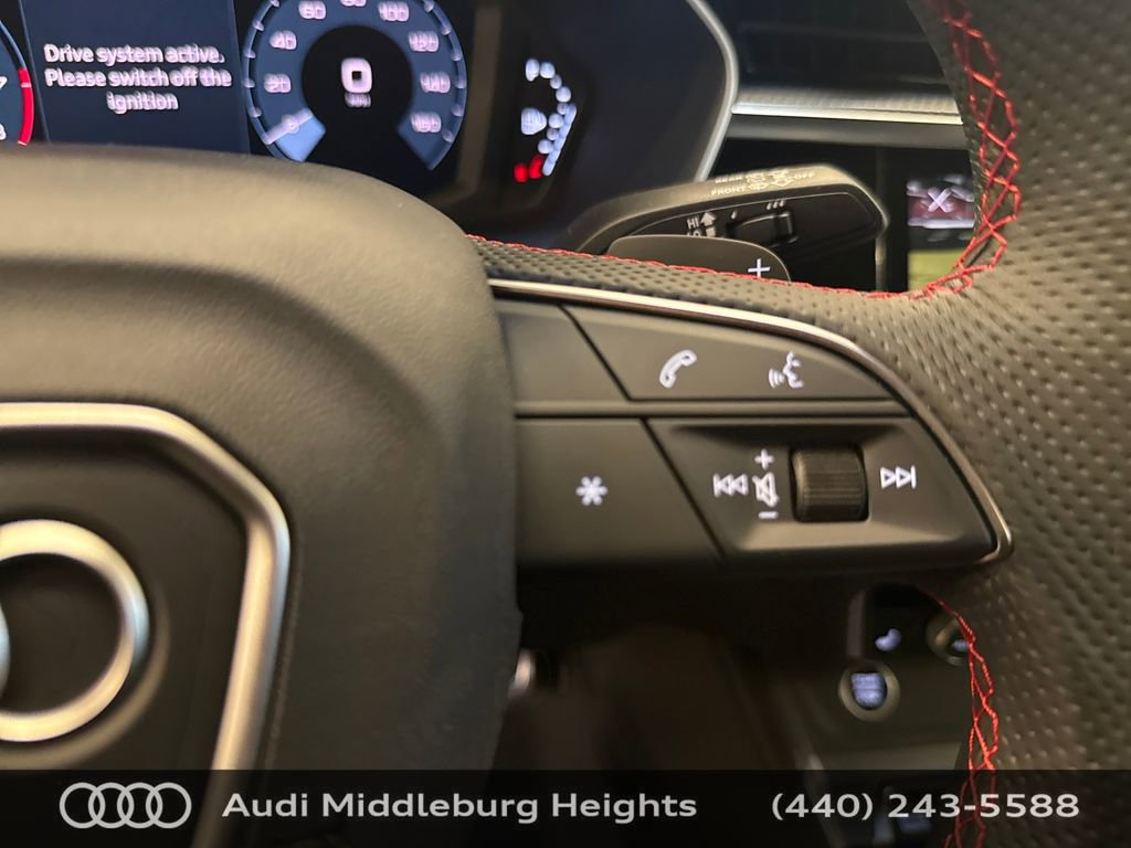 Used 2025 Audi Q3 2.0T Premium Plus w/ Premium Plus Package image 46