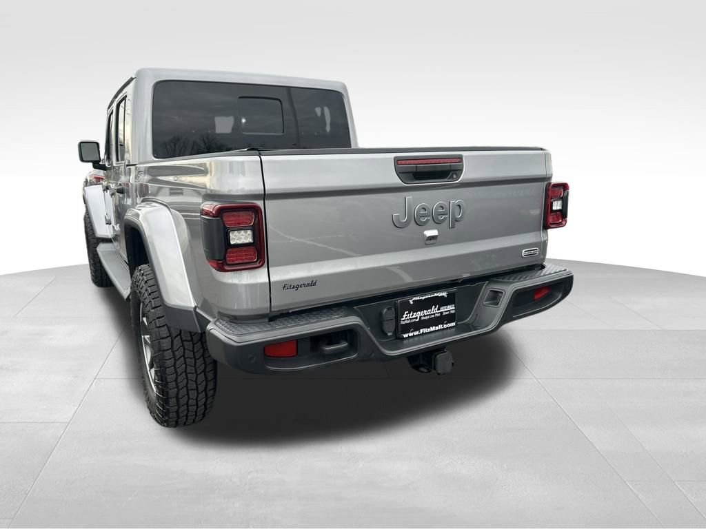 Used 2020 Jeep Gladiator Overland image 5